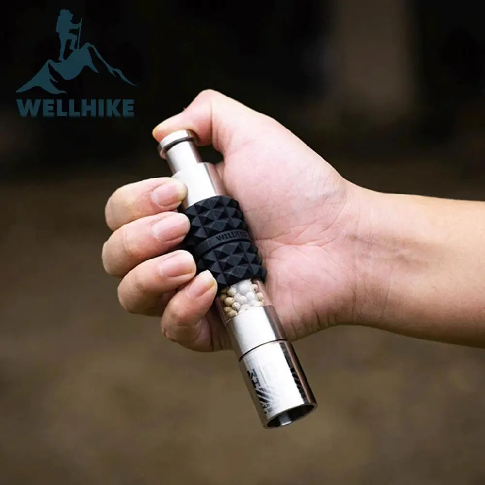 WELLHIKE Młynek do pieprzu ze stali nierdzewnej – młynek do przypraw na kemping i do użytku na zewnątrz 