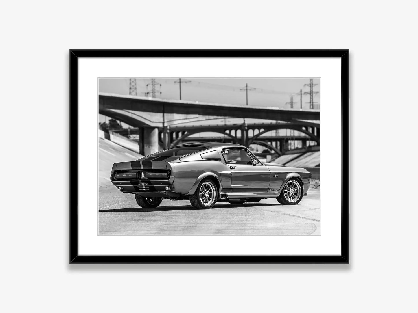 Klasyczny czarno-biały plakat z samochodem Ford Mustang – nowoczesna sztuka ścienna na płótnie na sprzedaż w Polsce 