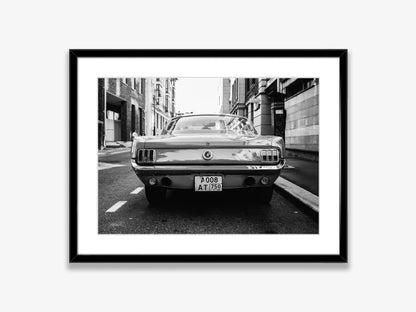 Klasyczny czarno-biały plakat z samochodem Ford Mustang – nowoczesna sztuka ścienna na płótnie na sprzedaż w Polsce 