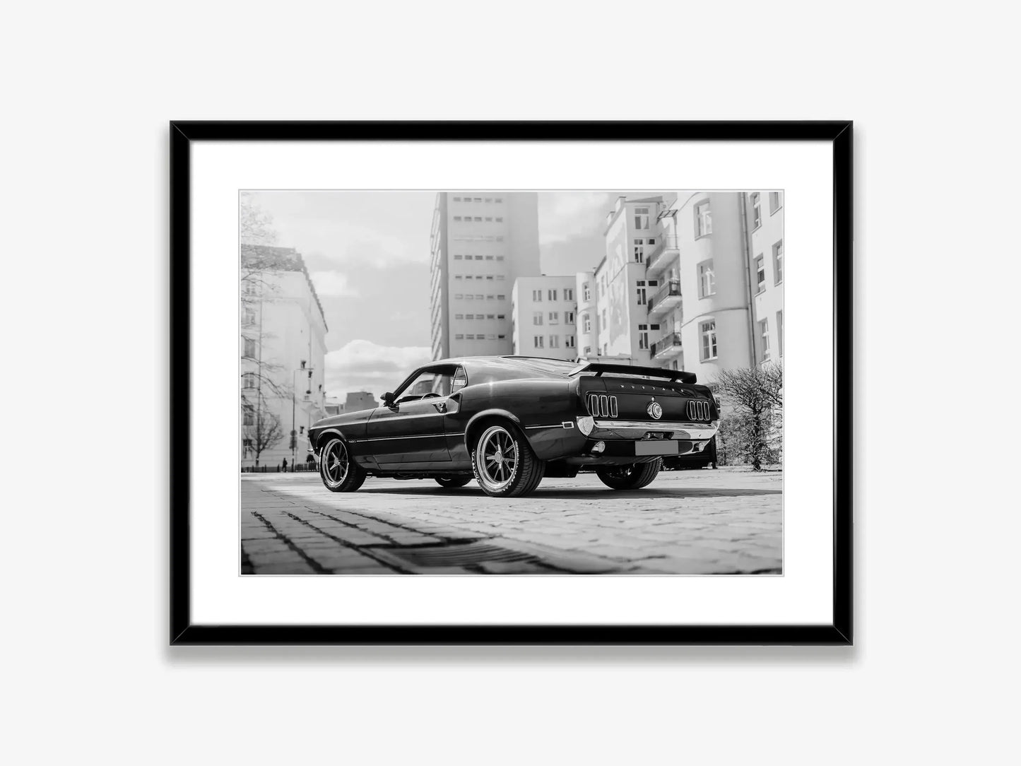 Klasyczny czarno-biały plakat z samochodem Ford Mustang – nowoczesna sztuka ścienna na płótnie na sprzedaż w Polsce 