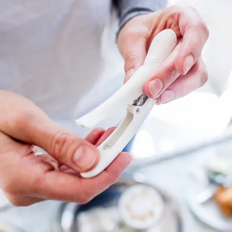 Elektryczny długopis do latte art – narzędzie do dekorowania kawy i ciast, idealne do kreatywnych projektów baristycznych, wypieków i dekoracji ciast 