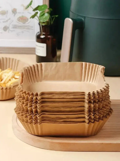 50 szt. jednorazowych papierowych wkładek do frytkownicy powietrznej – okrągłe papiery do pieczenia z powłoką zapobiegającą przywieraniu, zapewniające łatwe i bezproblemowe gotowanie 