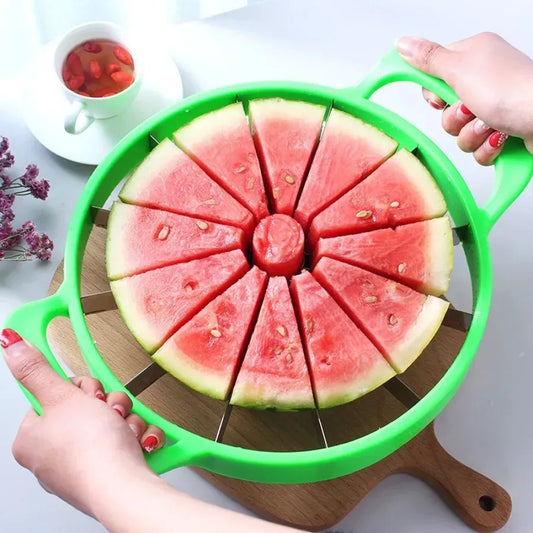 Stainless Steel Watermelon Cutter – Large Fruit Slicer & Melon Divider (1 / 2 Pieces)