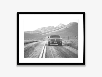 Klasyczny czarno-biały plakat z samochodem Ford Mustang – nowoczesna sztuka ścienna na płótnie na sprzedaż w Polsce 