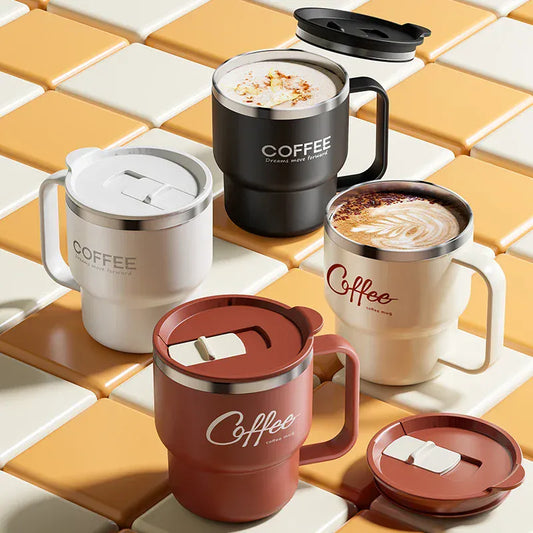 Kubek do kawy najwyższej jakości ze stali nierdzewnej 304 – wykonany z wysokiej jakości dwuwarstwowej izolacji, która utrzymuje ciepło lub zimno napojów przez wiele godzin. 