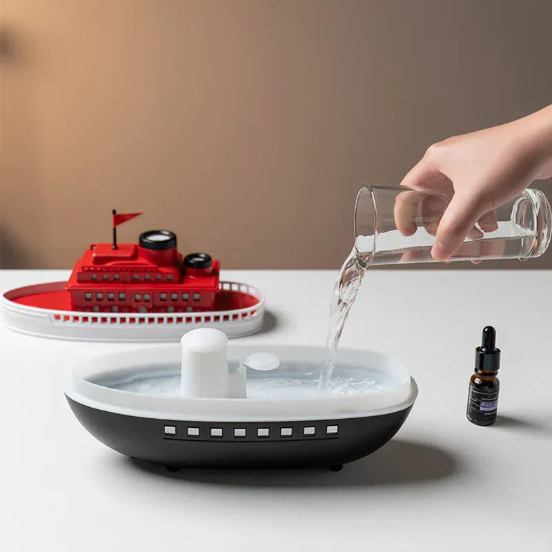 Dyfuzor aromaterapeutyczny Ship 300 ml — nawilżacz z chłodną mgiełką i oświetleniem LED | Dekoracyjny dyfuzor olejków eterycznych Steamboat do domu, sypialni i biura 