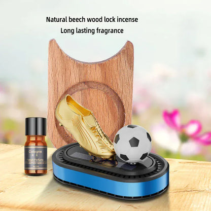 Odświeżacz powietrza do samochodu Golden Boot zasilany energią słoneczną – luksusowa dekoracja aromaterapeutyczna w stylu piłkarskim