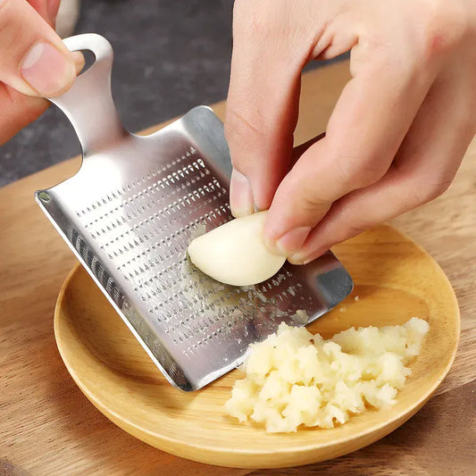 Stainless Steel Ginger & Garlic Grater – Manual garlic crusher & Wasabi Grinder
