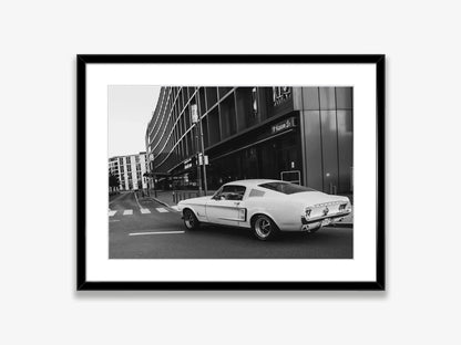 Klasyczny czarno-biały plakat z samochodem Ford Mustang – nowoczesna sztuka ścienna na płótnie na sprzedaż w Polsce 