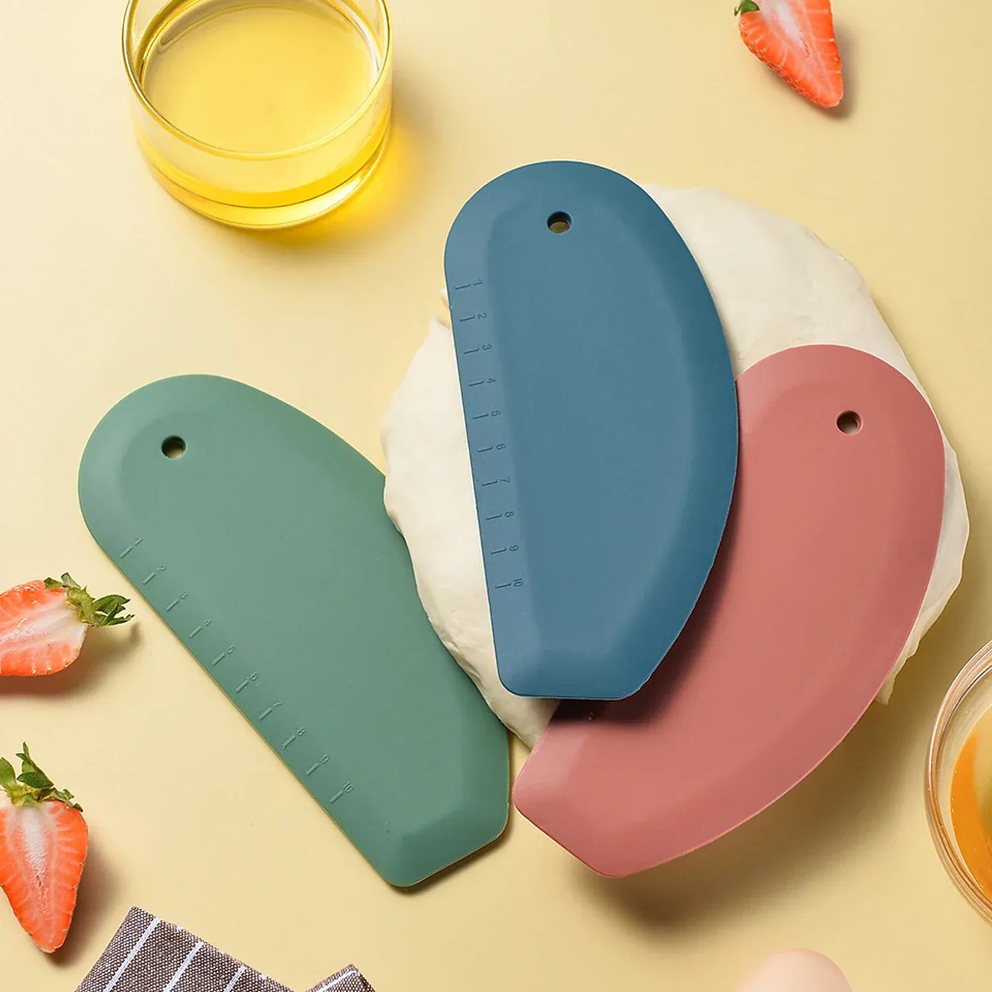 Wielofunkcyjny skrobak i krajalnica do ciasta – skrobak stołowy ze stali nierdzewnej do chleba, ciast i ciasta francuskiego