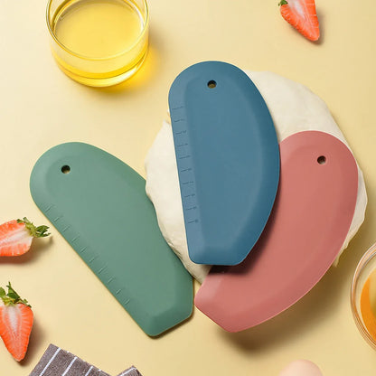 Wielofunkcyjny skrobak i krajalnica do ciasta – skrobak stołowy ze stali nierdzewnej do chleba, ciast i ciasta francuskiego